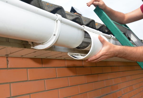 Gutter Seam Repair in Hiram