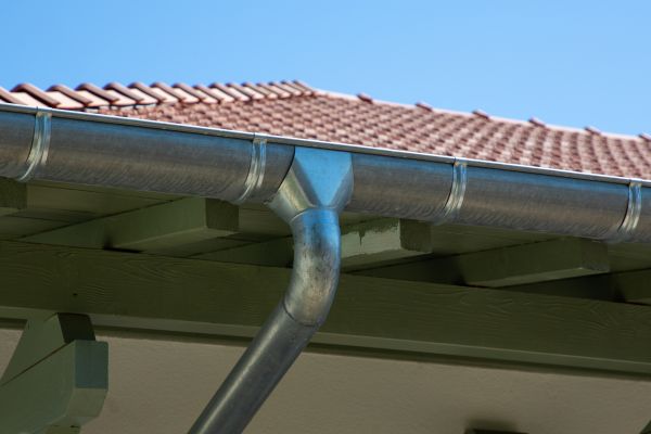 Eavestrough Repair in Hiram