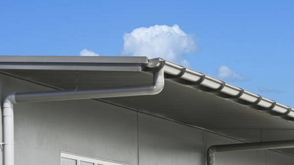 Eavestrough Service in Hiram
